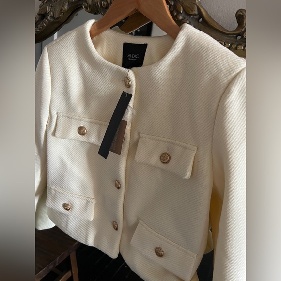 NWT Studio Women's Cream Textured Blazer - Picture 2 of 5